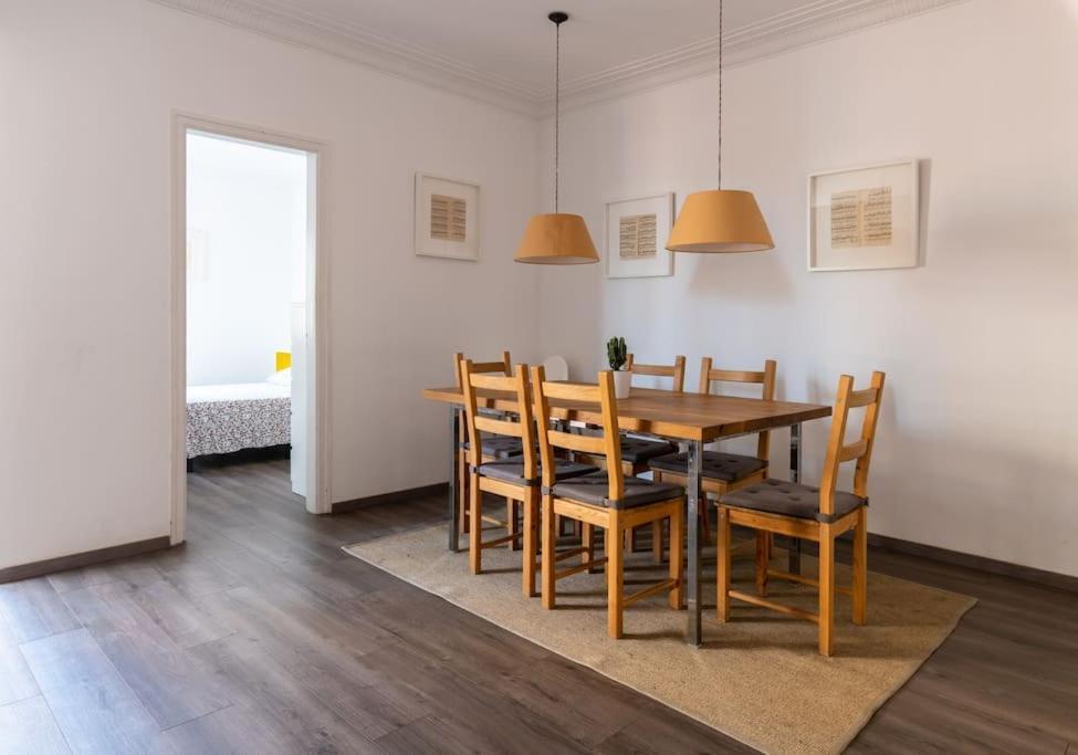Apartment Centric And Spacious, Excellent For Families Barcelona